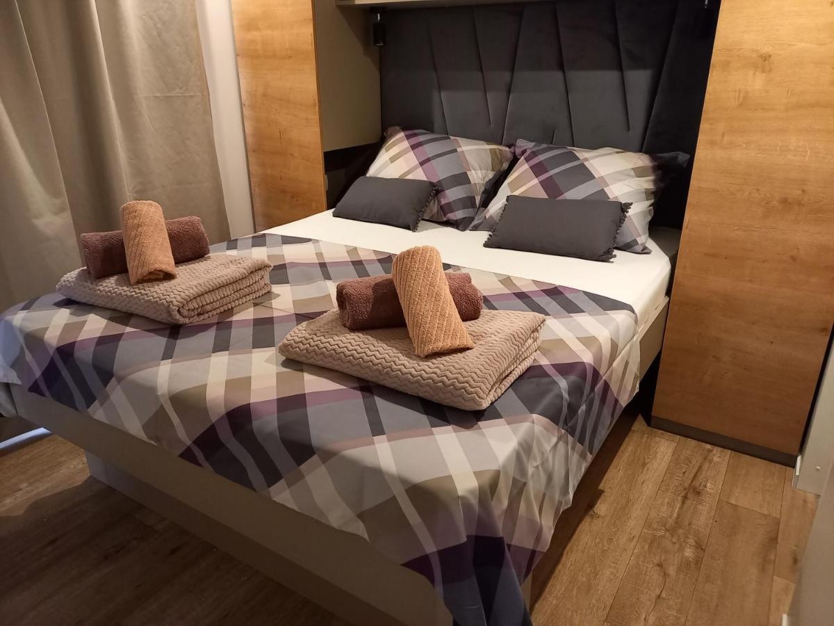 Mobile Home Agava 2 Biograd Na Moru Exterior photo